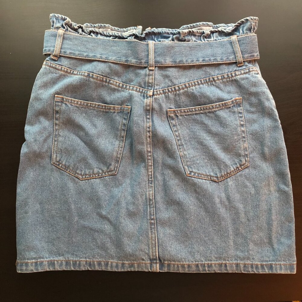 H&M Divided Belted Denim Skirt Mini - Picture 2 of 8